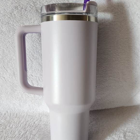 40oz Stanley Lavender Tumbler with Straw - Picture 2 of 4